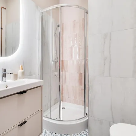 Traugutta 60 By Homeprime *