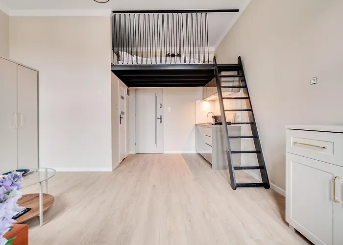 Traugutta 60 By Homeprime * Wroclaw